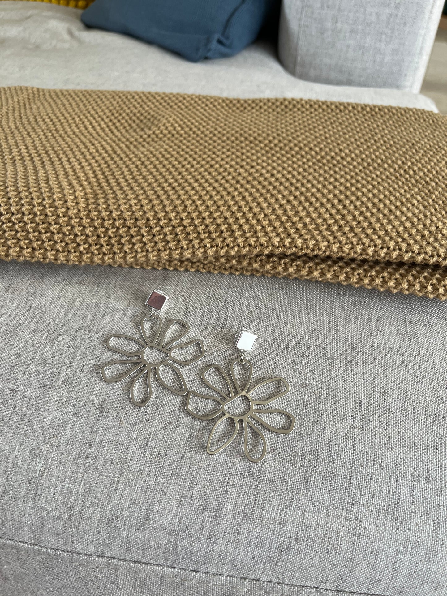 Flora Earrings